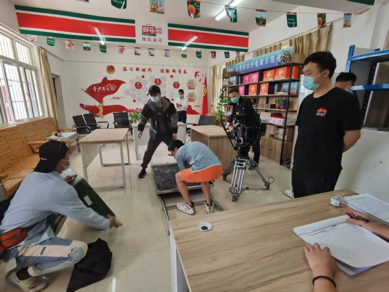 追星女孩心理学分析报告：织金县广告片拍摄公司揭秘饭圈应援式传播逻辑
